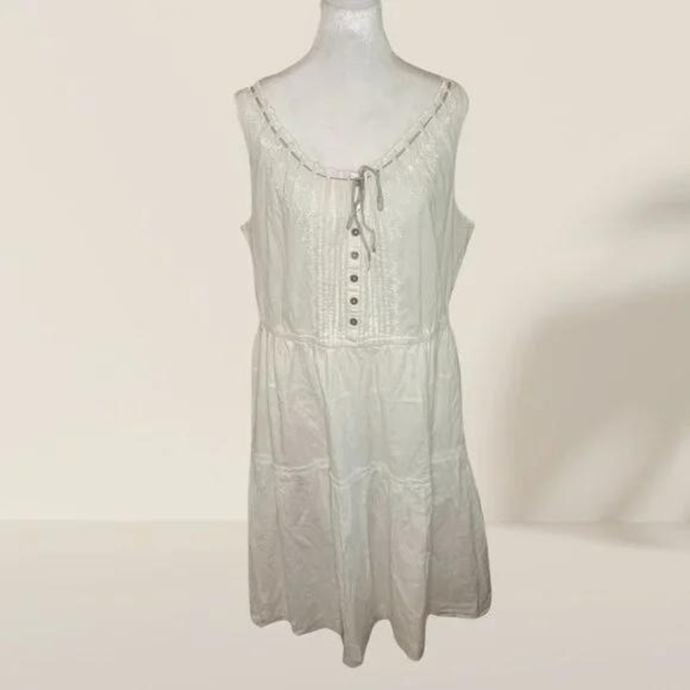 White Sleeveless Button-Front Dress